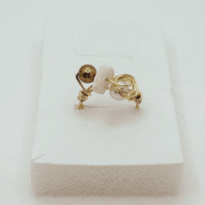 Ocean Treasure - Handmade Beaded Ring with Pearl, Shell and Gold on 18K Gold Wire